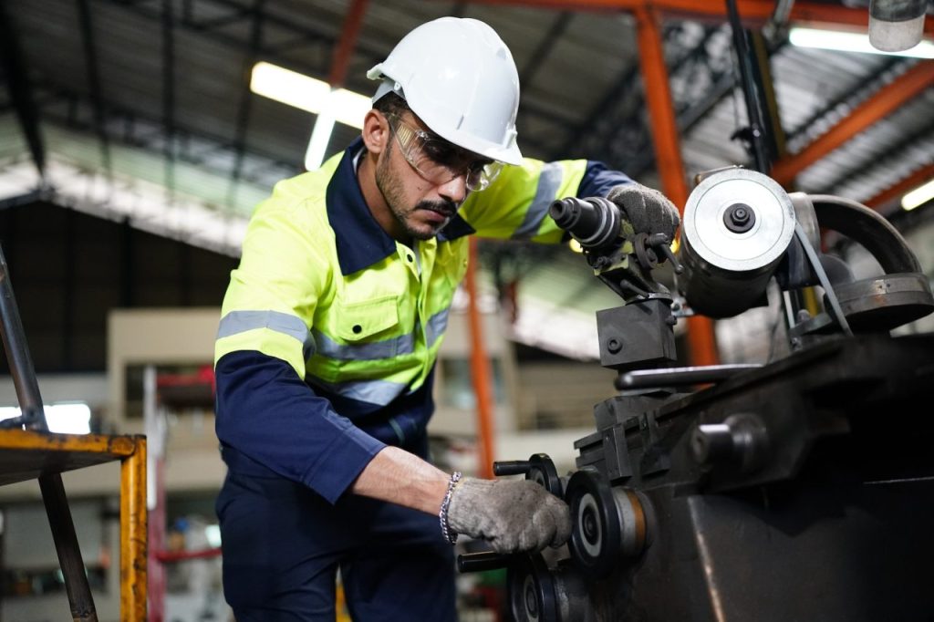 industrial-factory-worker-working-in-metal-manufacturing-industry.jpg